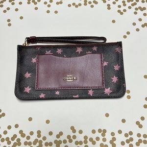 Coach wristlet star wallet with zip and card slots
